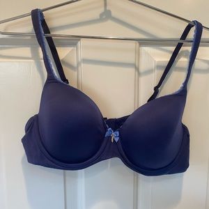 Victoria’s Secret Bra 38C